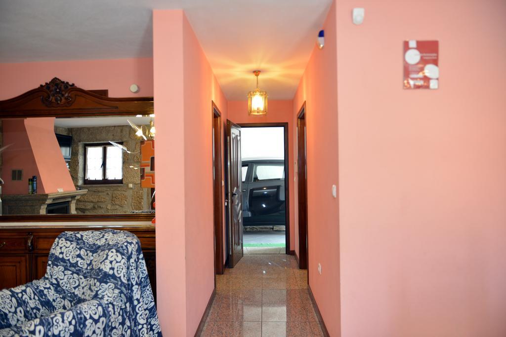 Al Vivenda Romantica Geres Exterior photo